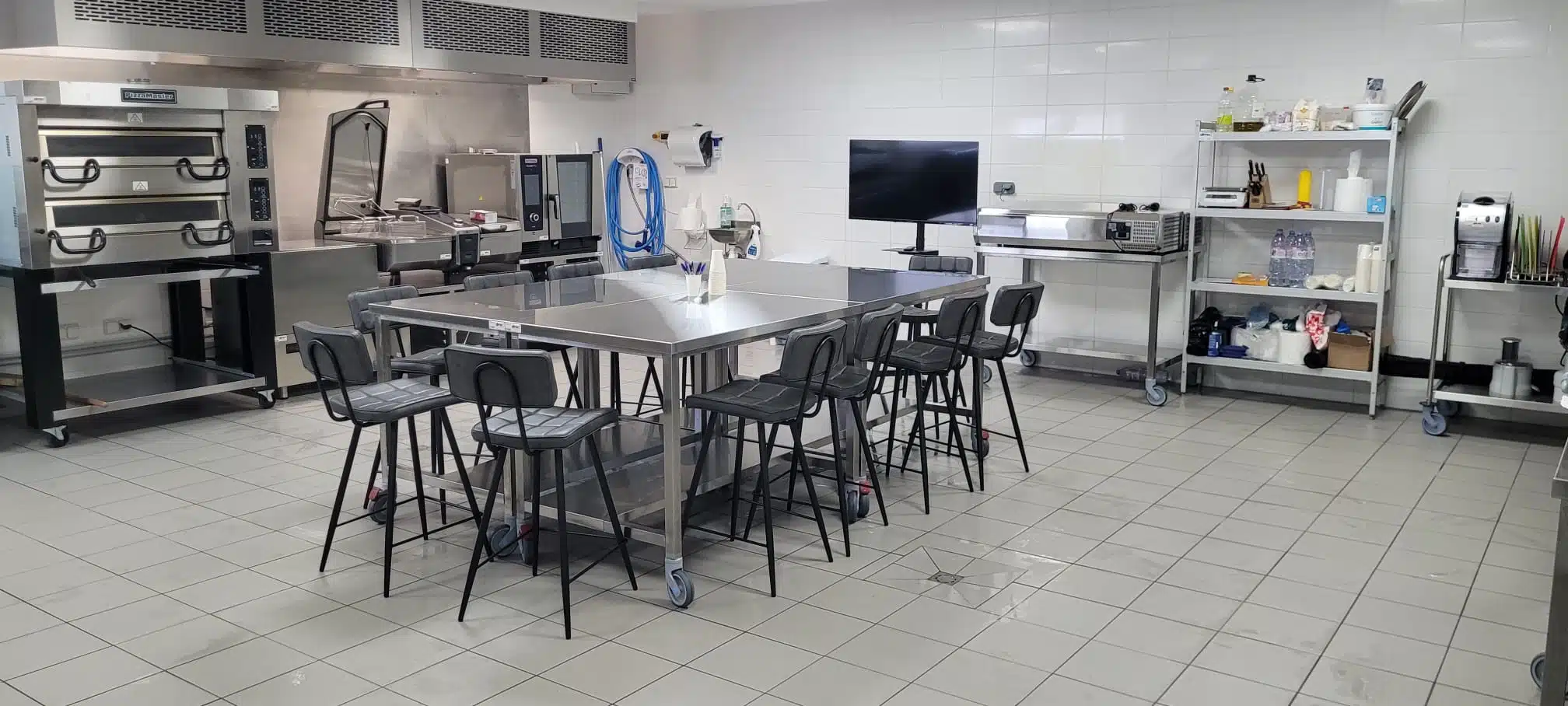 salle de formation haccp dans une cuisine professionnelle