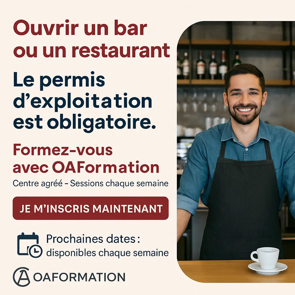 restaurateur posant devant une tasse de café